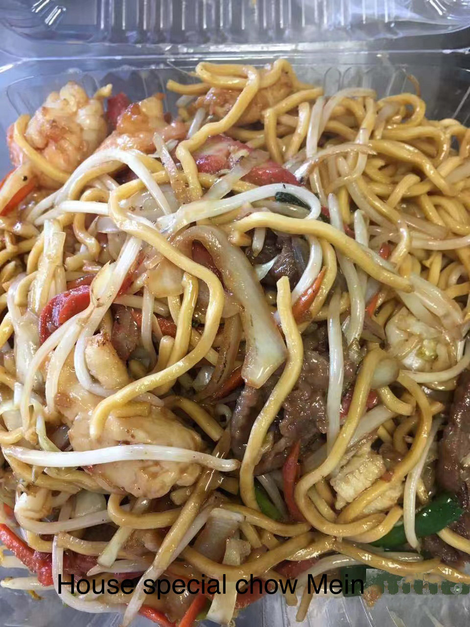 House-Special-Chow-Mein House-Special-Chow-Mein
